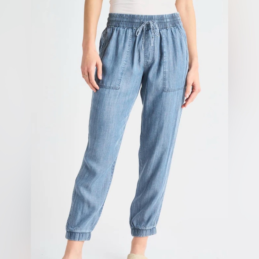 Anthropologie Cloth and Stone joggers. Super soft, great condition.